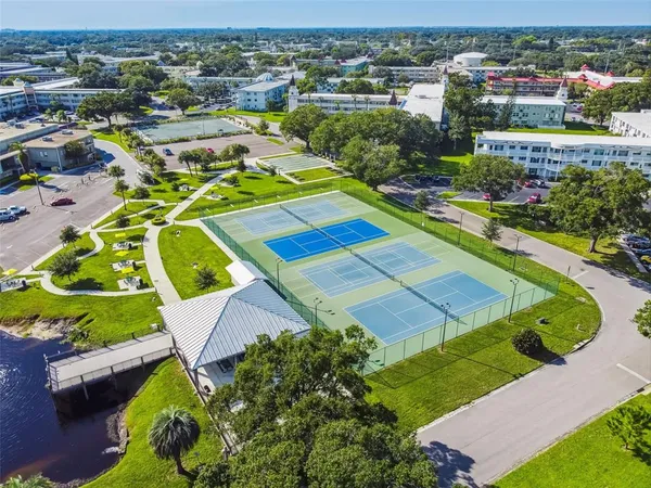 $1,600 | 2451 Canadian Way, Unit 23, Clearwater, FL 33763