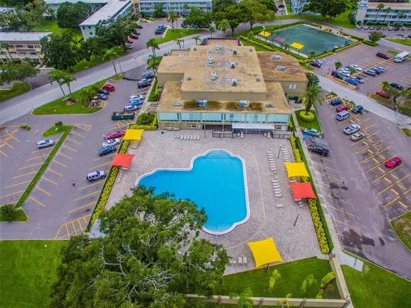 $1,600 | 2451 Canadian Way, Unit 23, Clearwater, FL 33763