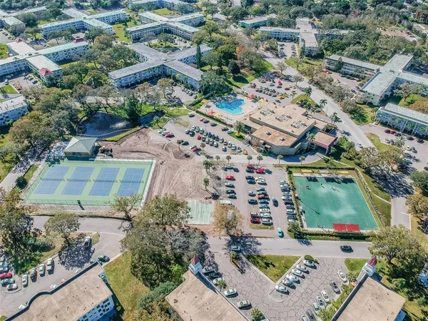 $1,600 | 2451 Canadian Way, Unit 23, Clearwater, FL 33763