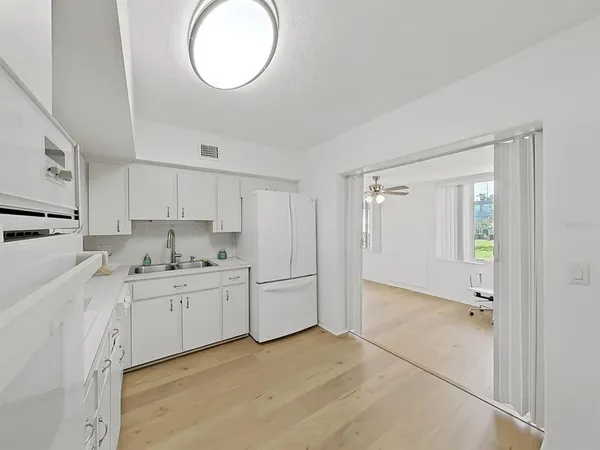 $1,600 | 2451 Canadian Way, Unit 23, Clearwater, FL 33763