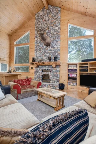 $649,000 | 10820 Bonita Way, Wofford Heights, CA 93285