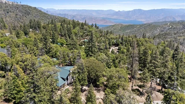 $649,000 | 10820 Bonita Way, Wofford Heights, CA 93285