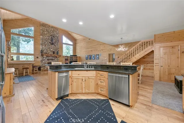 $649,000 | 10820 Bonita Way, Wofford Heights, CA 93285