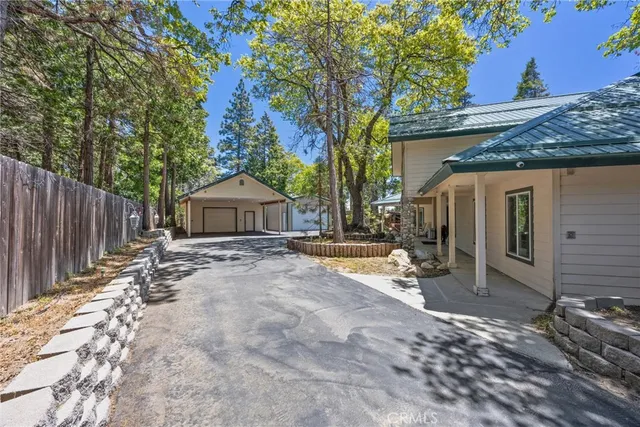 $649,000 | 10820 Bonita Way, Wofford Heights, CA 93285