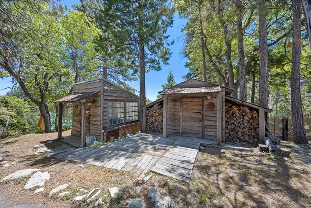 $649,000 | 10820 Bonita Way, Wofford Heights, CA 93285