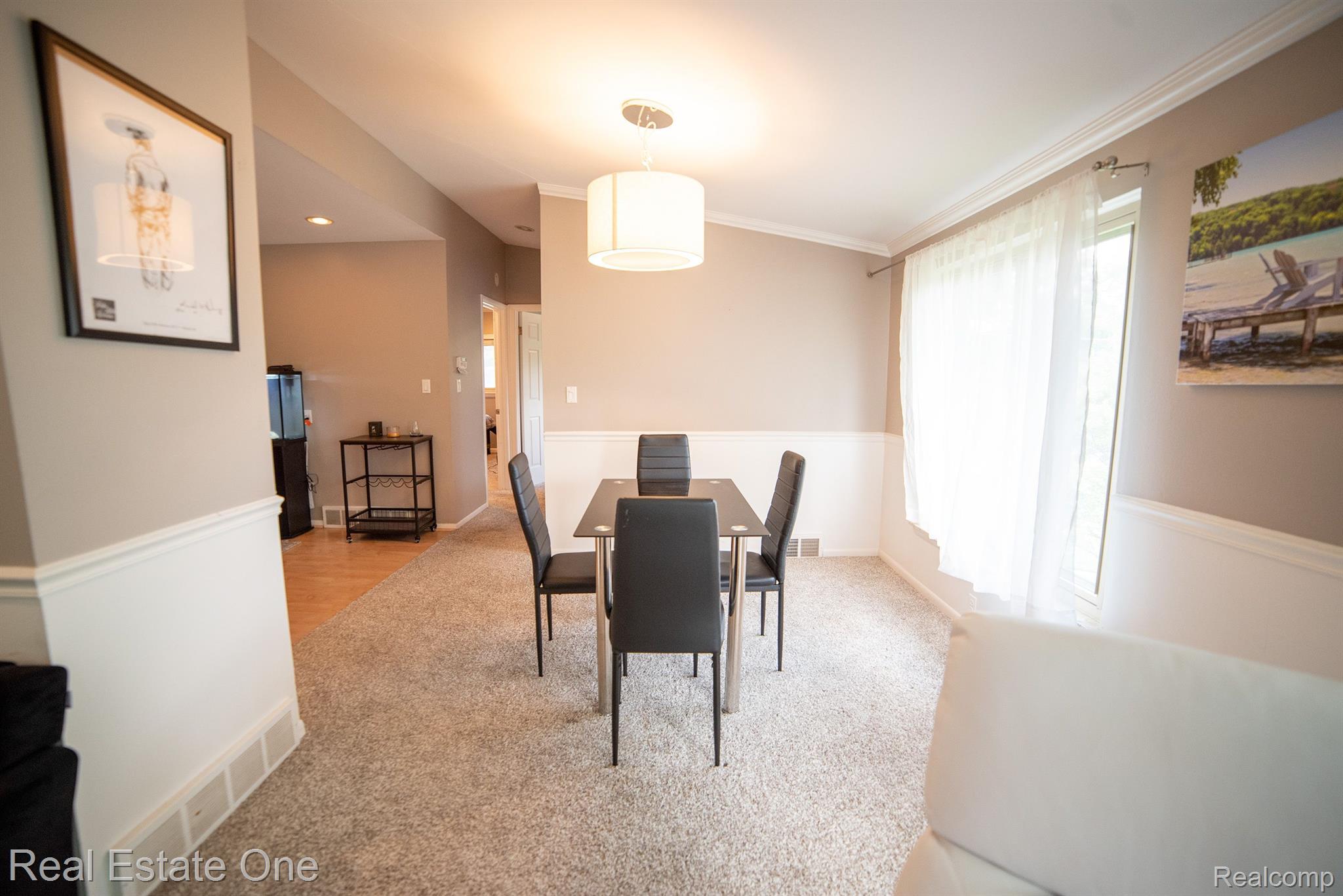 982 North Adams Road, Unit 6 Birmingham, MI 48009 - Photo 6 of 18