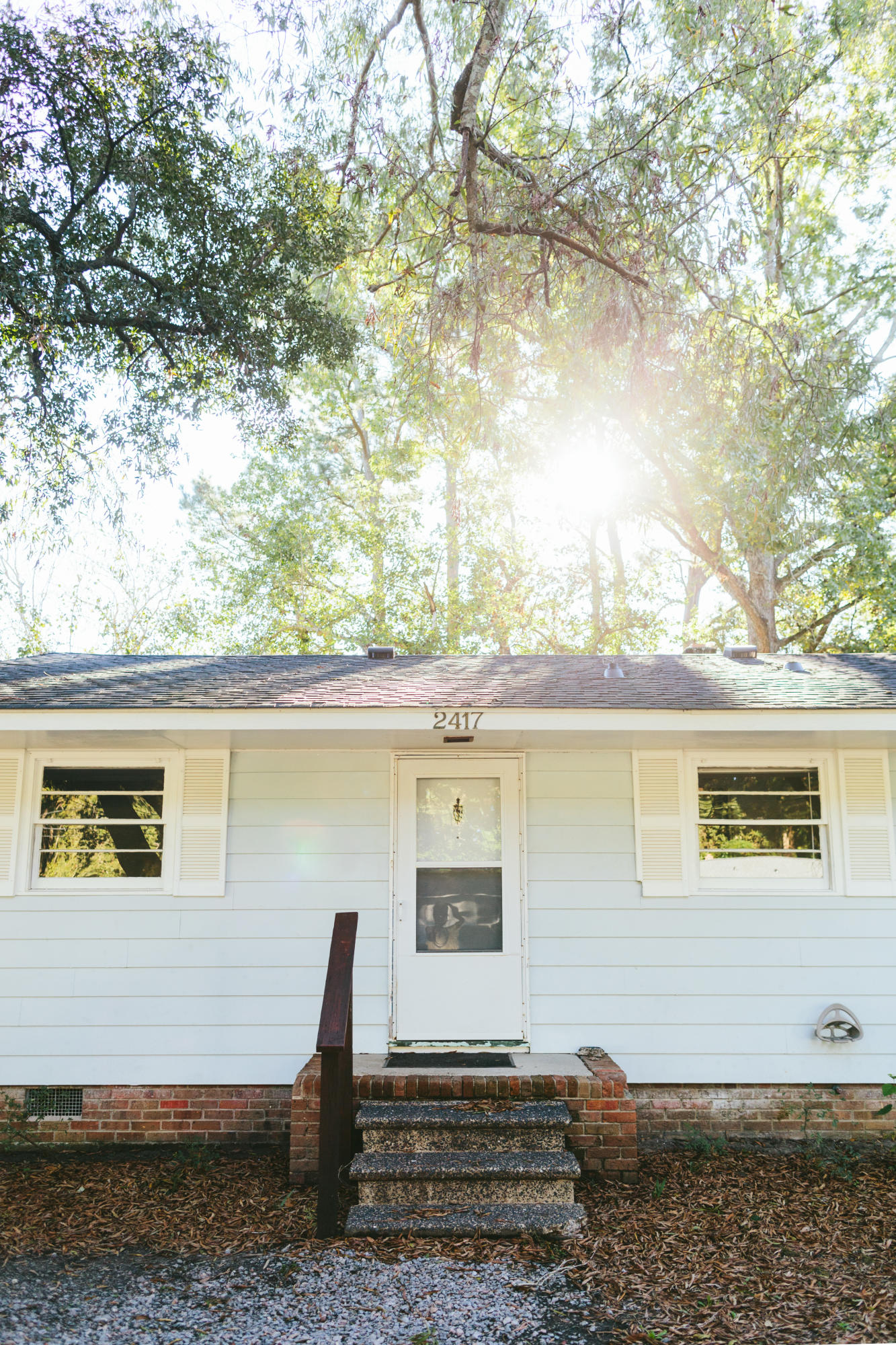 2417 Falcon Road North Charleston, SC 29406 - Photo 3 of 24 2417 Falcon-25