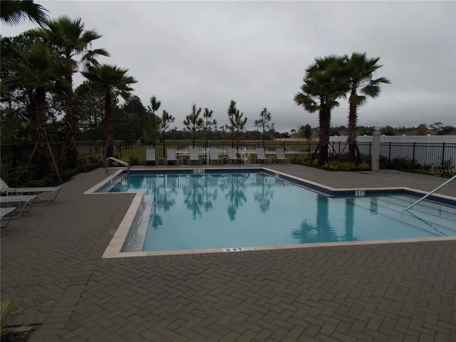 $2,400 | 2021 Beacon Landing Circle, Orlando, FL 32824