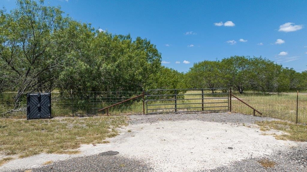 9223 County Road 2249 Sinton, TX 78387 - Photo 21 of 39 a view of a park with large trees