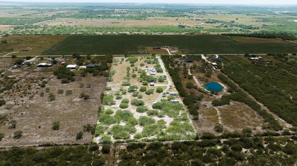 9223 County Road 2249 Sinton, TX 78387 - Photo 4 of 39 a view of an ocean