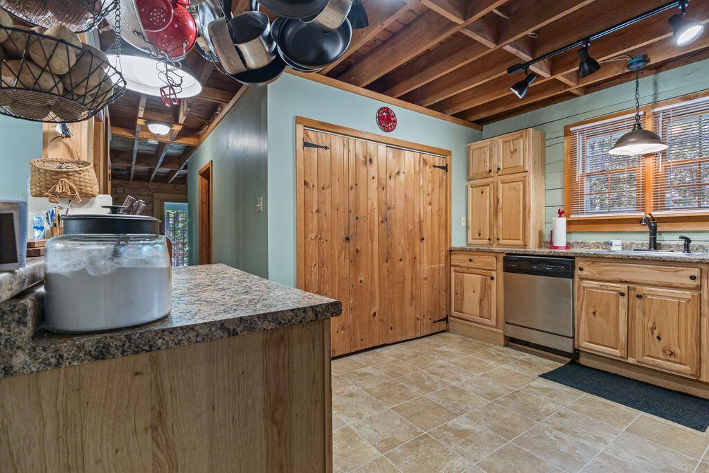 244 Libby Road Casco, ME 04015 - Photo 8 of 44 12__V5A9393