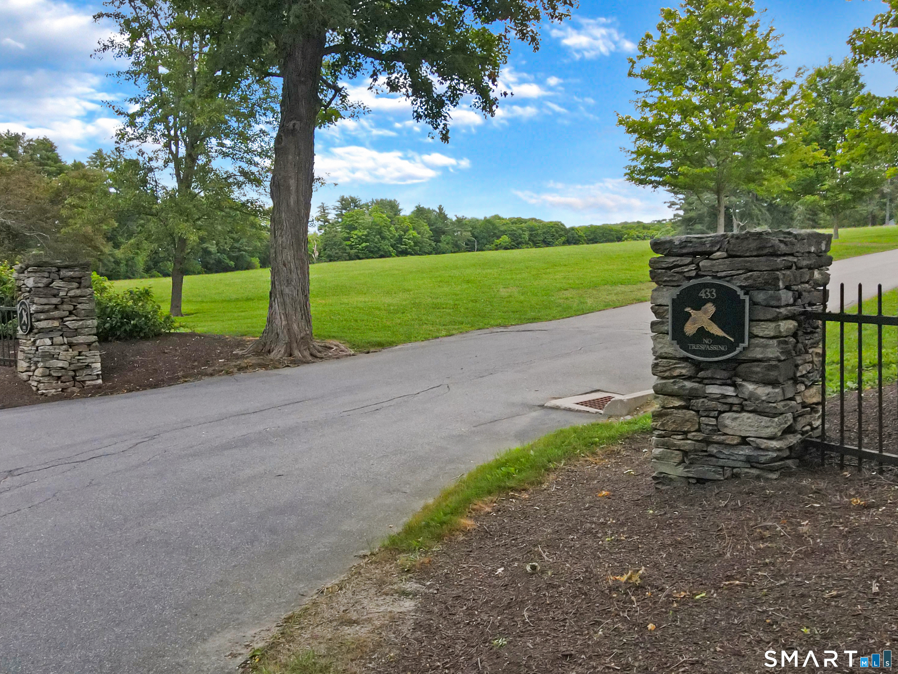 433 Wrights Crossing Road Pomfret Center, CT 06259 - Photo 2 of 40 As you drive up the majestic, tree-lined driveway, you'll feel yourself melting into relaxation.