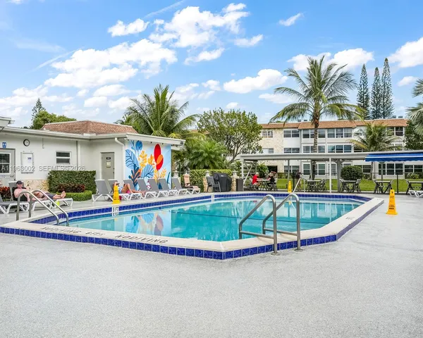 $85,000 | 4805 Northwest 35th Street, Unit 506, Lauderdale Lakes, FL 33319