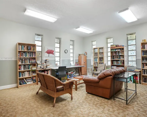 $85,000 | 4805 Northwest 35th Street, Unit 506, Lauderdale Lakes, FL 33319