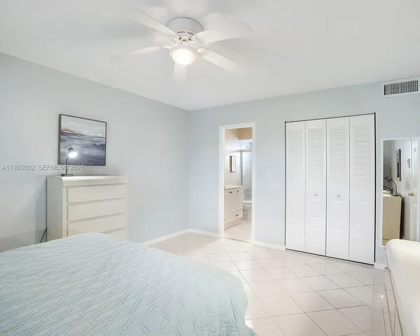 $85,000 | 4805 Northwest 35th Street, Unit 506, Lauderdale Lakes, FL 33319