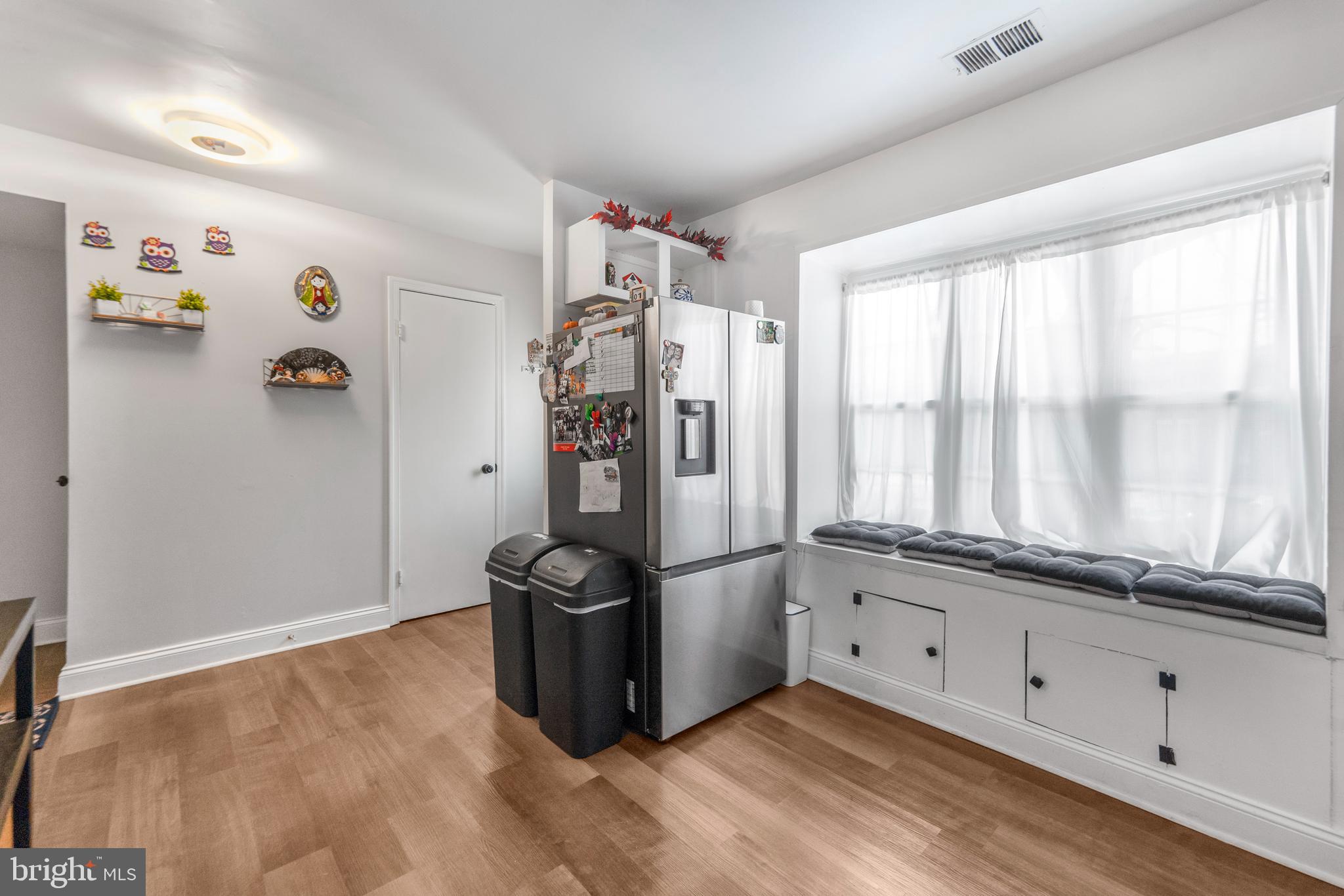 15307 Arbory Way, Unit 6 Laurel, MD 20707 - Photo 7 of 23 a kitchen with stainless steel appliances a refrigerator and a sink