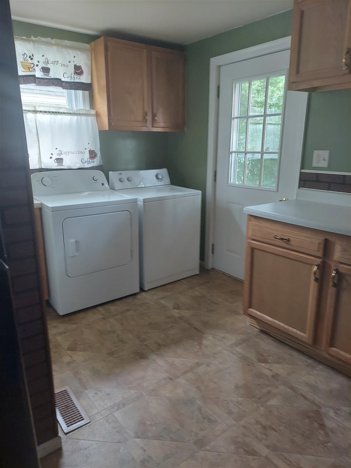 1022 Line Street Decatur, IN 46733 - Photo 6 of 9