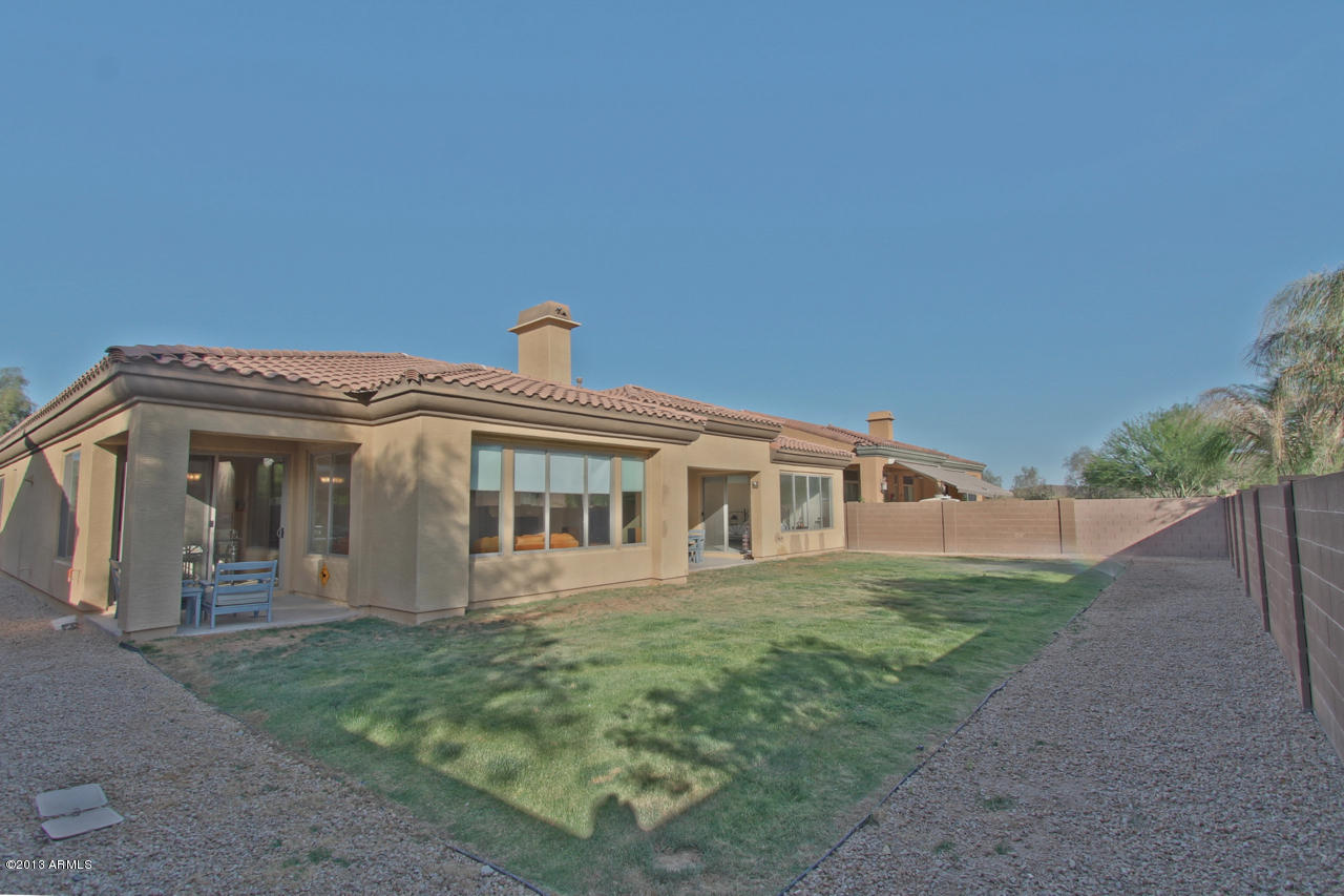 1711 West Brianna Road Phoenix, AZ 85085 - Photo 27 of 35 Spacious Yard with 2 Patios