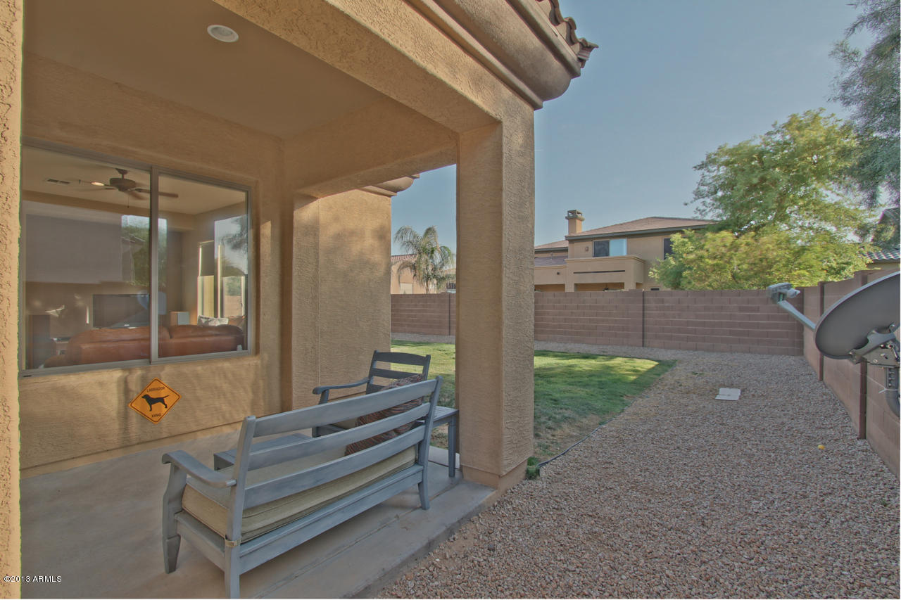 1711 West Brianna Road Phoenix, AZ 85085 - Photo 30 of 35 Side Patio