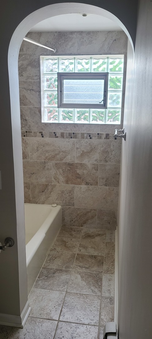 1500 West Touhy Avenue, Unit 2N Park Ridge, IL 60068 - Photo 8 of 21