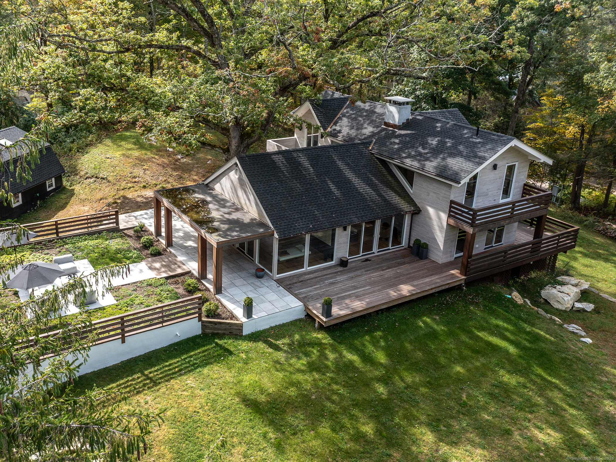 110 Sharon Road Salisbury, CT 06039 - Photo 3 of 40