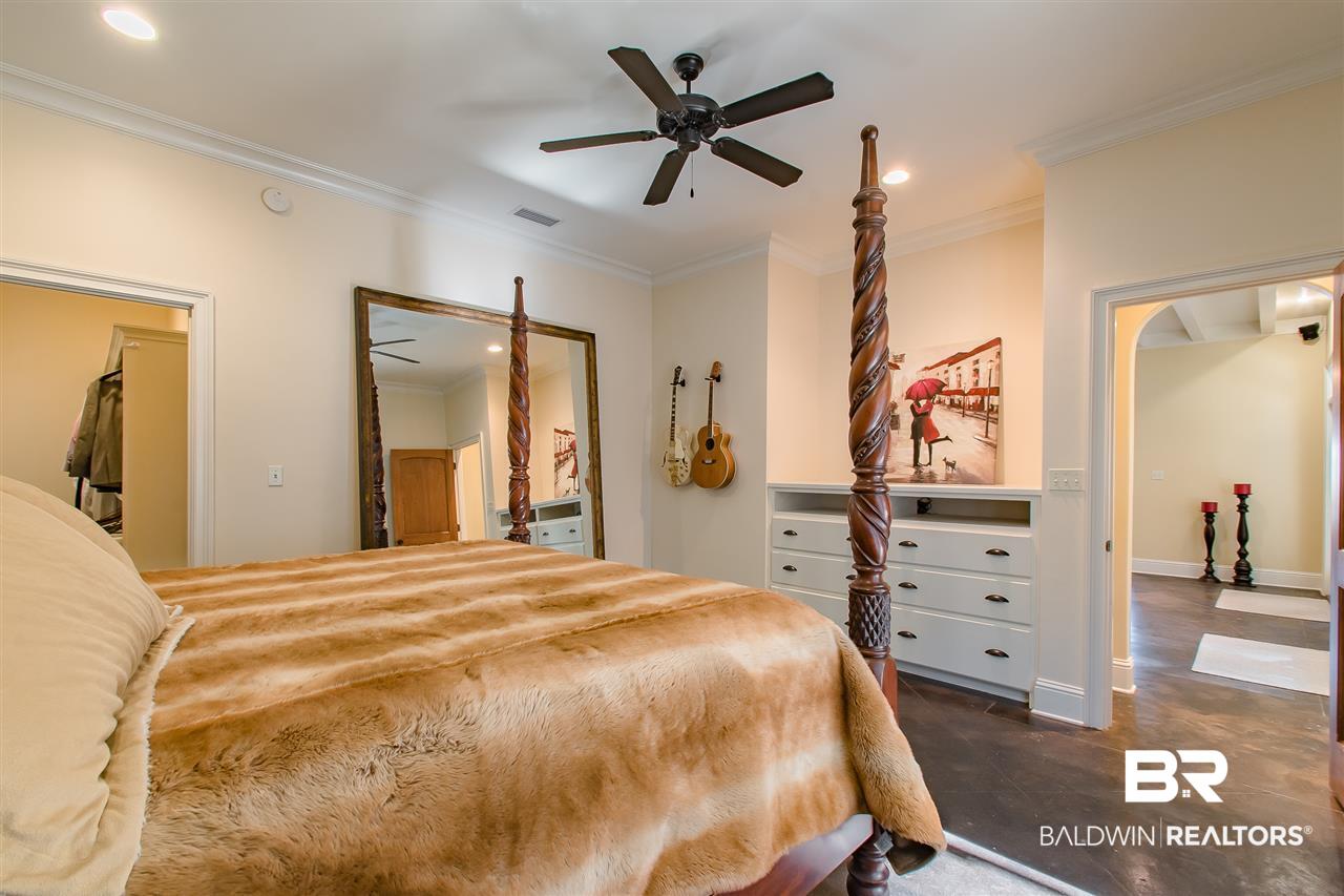 34 Viale Bellezza Fairhope, AL 36532 - Photo 19 of 42 Master BR