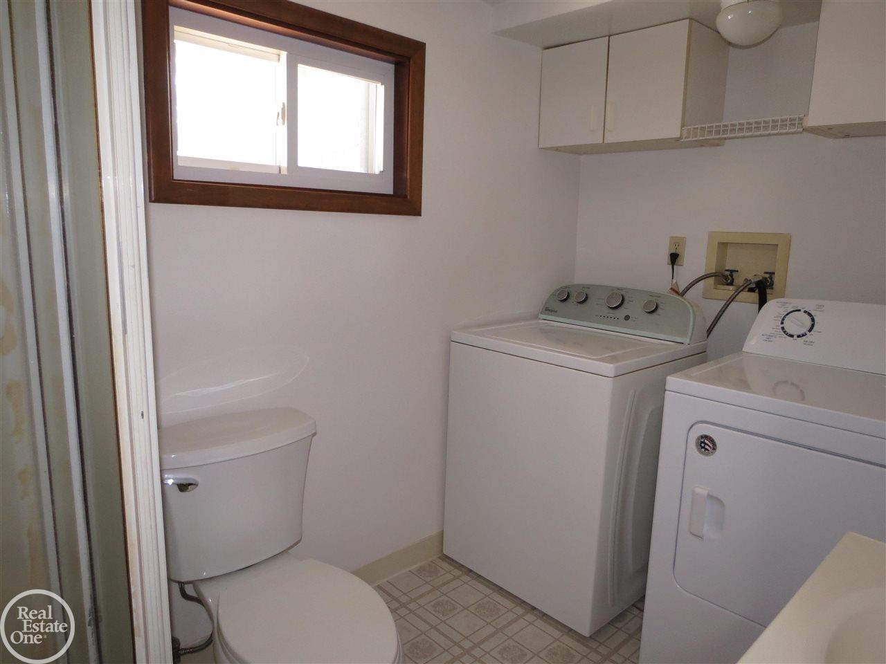 3530 Alida Avenue Rochester Hills, MI 48309 - Photo 23 of 55