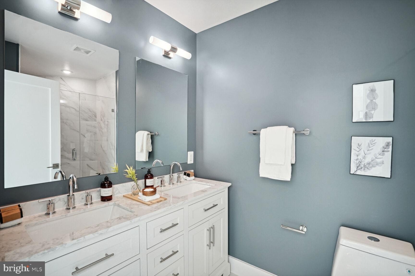 901 19th Street Northeast, Unit PH2 Washington, DC 20002 - Photo 25 of 31