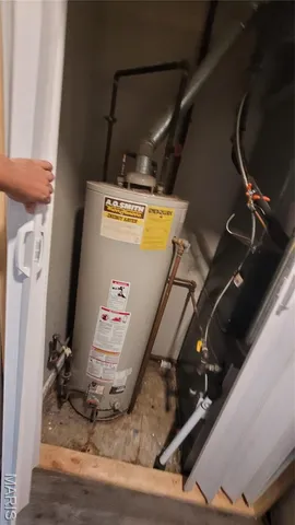 $129,900 | 2465 Grants Parkway, Florissant, MO 63031