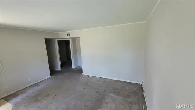 $129,900 | 2465 Grants Parkway, Florissant, MO 63031