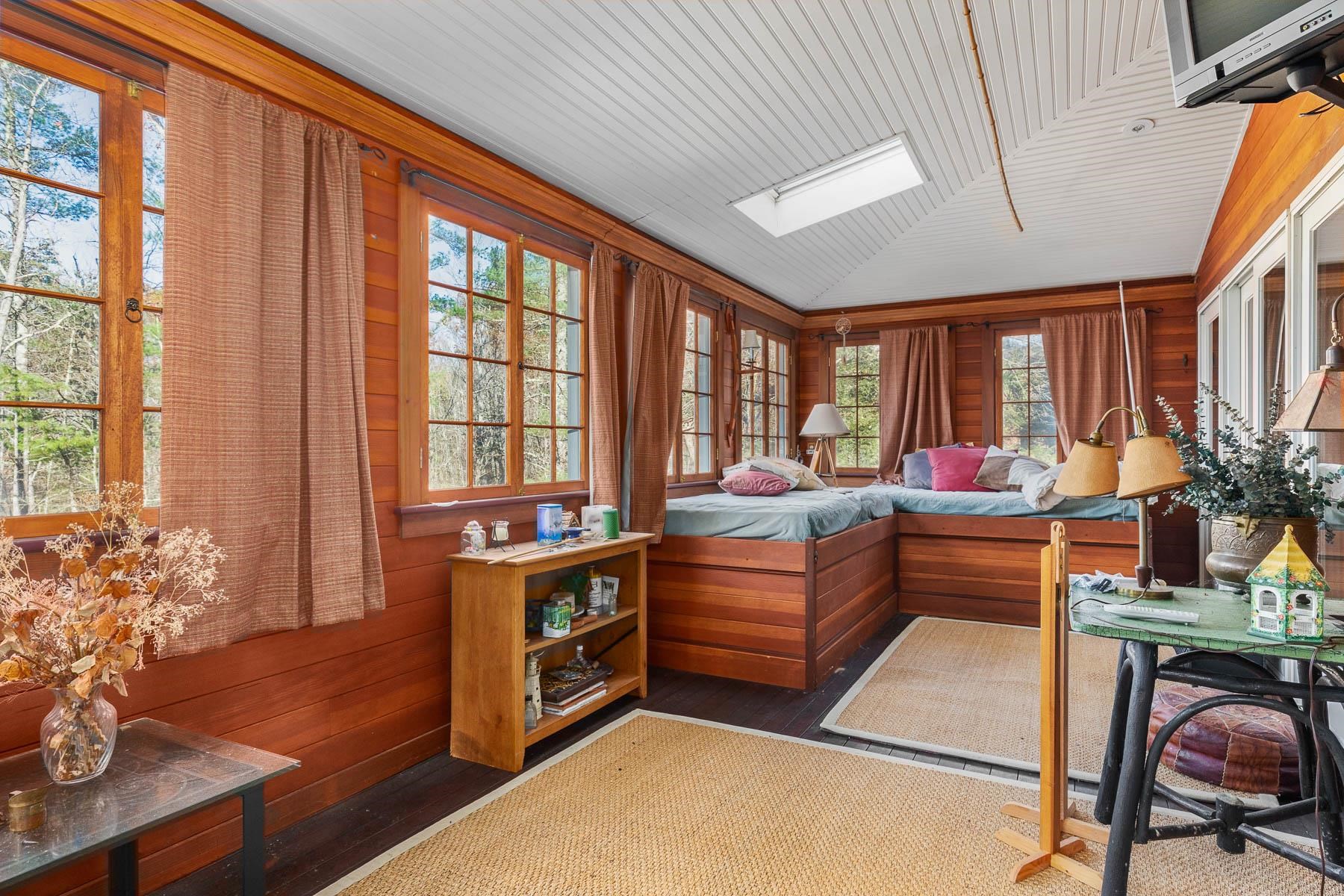 55 Baer Road Rollinsford, NH 03869 - Photo 6 of 40 Gallery Image 6