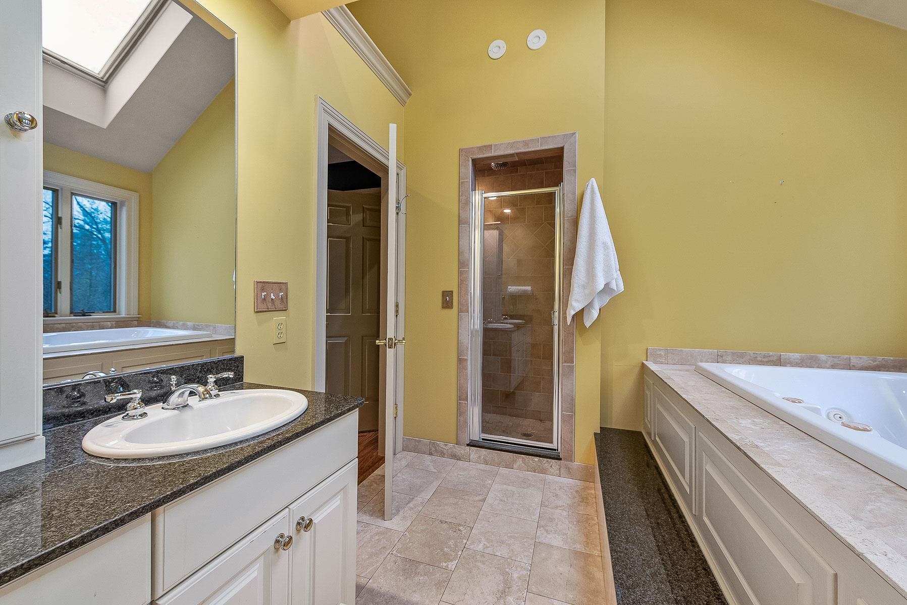 55 Baer Road Rollinsford, NH 03869 - Photo 10 of 40 Gallery Image 10