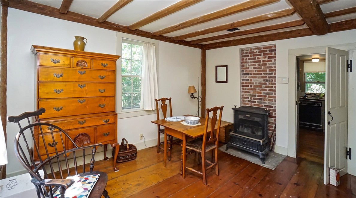 36 William Street Newport, RI 02840 - Photo 8 of 23