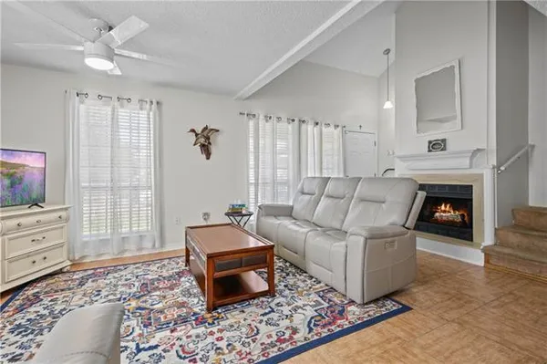 $145,000 | 405 Cedarwood Drive, Unit 405, Mandeville, LA 70471