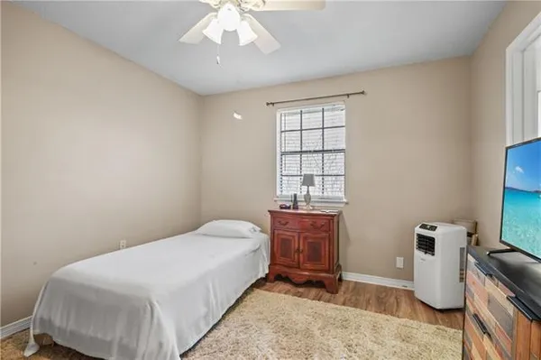 $145,000 | 405 Cedarwood Drive, Unit 405, Mandeville, LA 70471