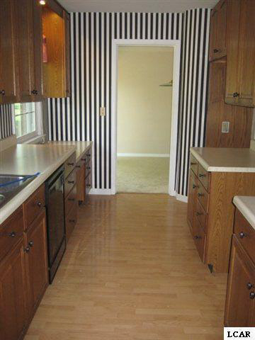 1350 East Oregon Road Adrian, MI 49221 - Photo 10 of 20 20101227-9.JPG