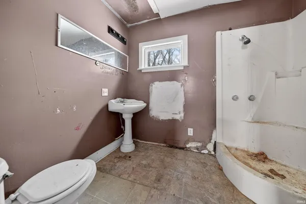 $65,000 | 732 Barclay Street, Logansport, IN 46947