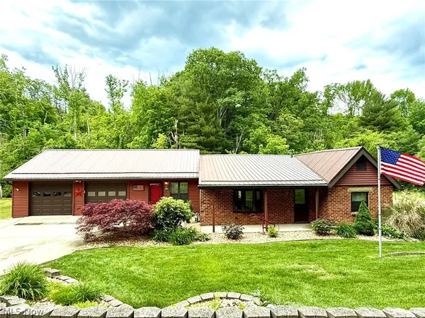 $199,900 | 912 Hadley Lane, Marietta, OH 45750