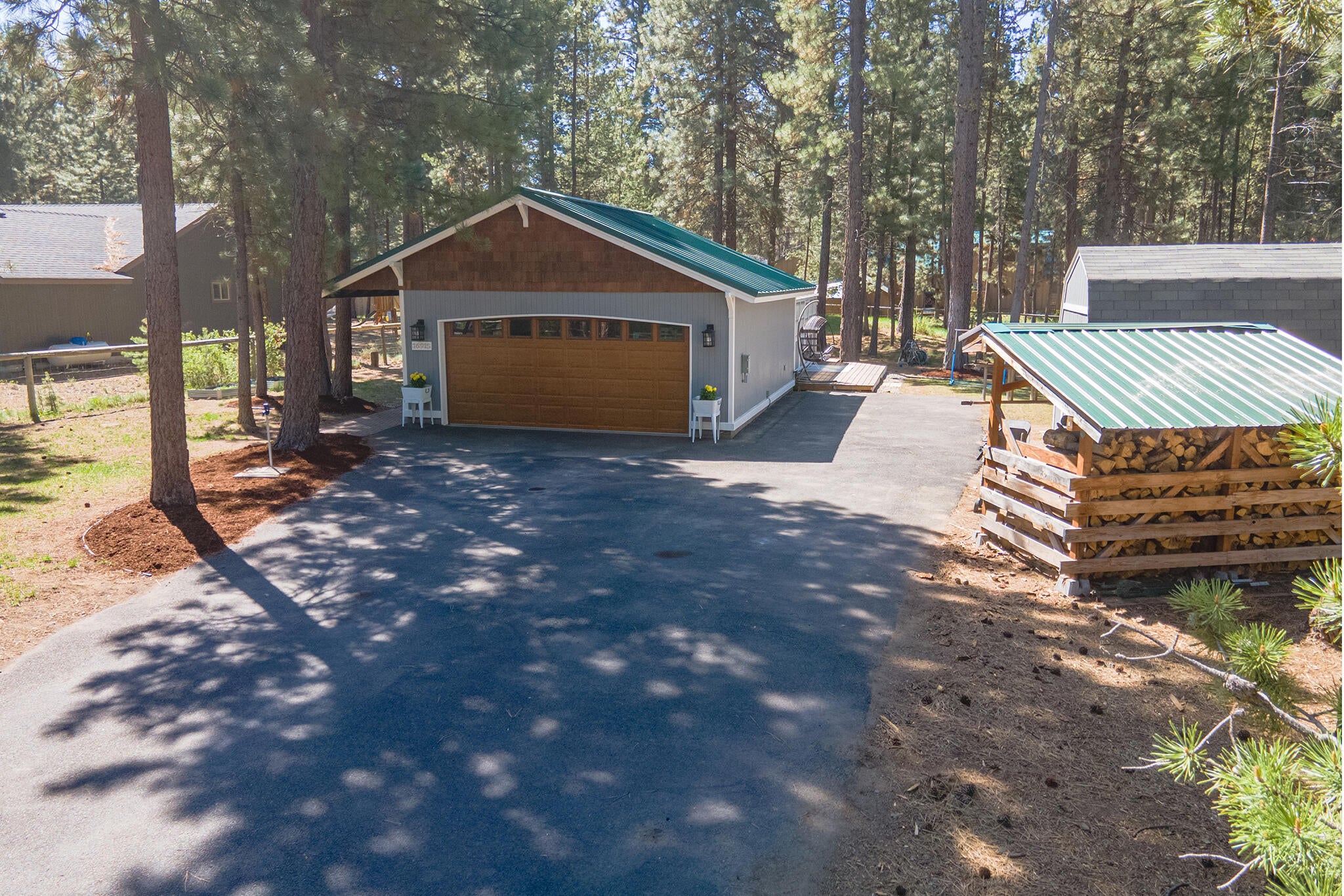 16915 Indio Road Bend, OR 97707 - Photo 33 of 43 16915IndioRd-24
