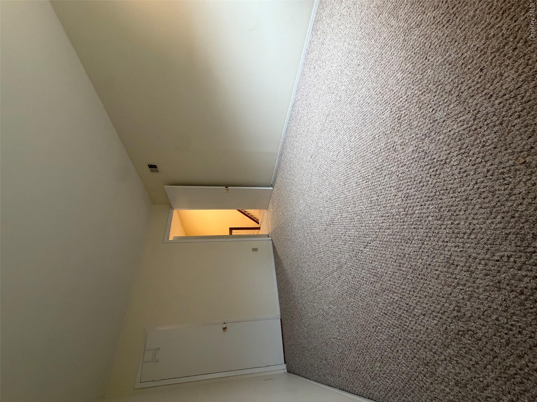 75 Greenway Close, Unit 75 Rye Brook, NY 10573 - Photo 14 of 23