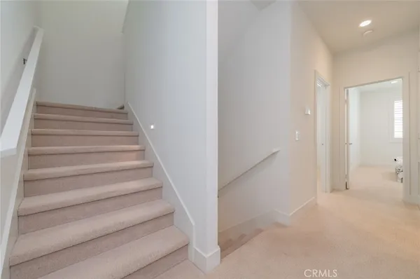 $5,250 | 119 Novel, Irvine, CA 92618