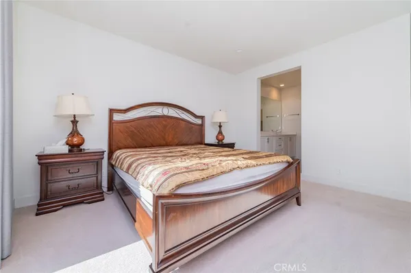 $5,250 | 119 Novel, Irvine, CA 92618