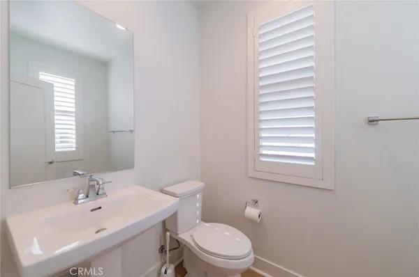 $5,250 | 119 Novel, Irvine, CA 92618