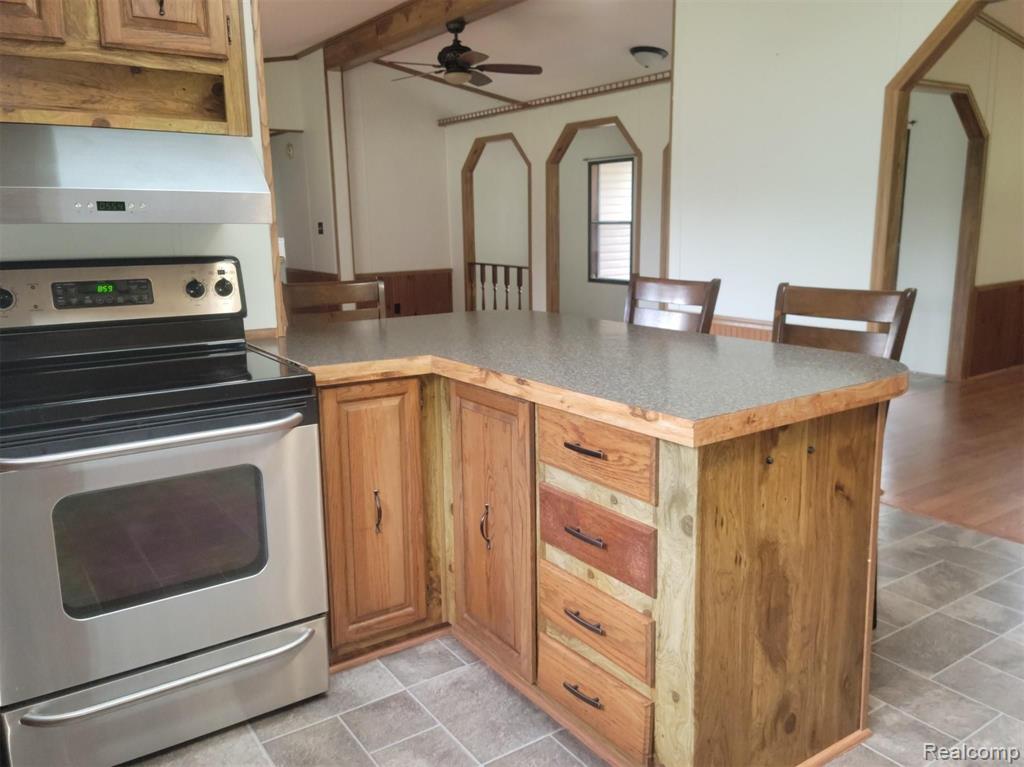 3470 Patterson Lake Road Pinckney, MI 48169 - Photo 6 of 41