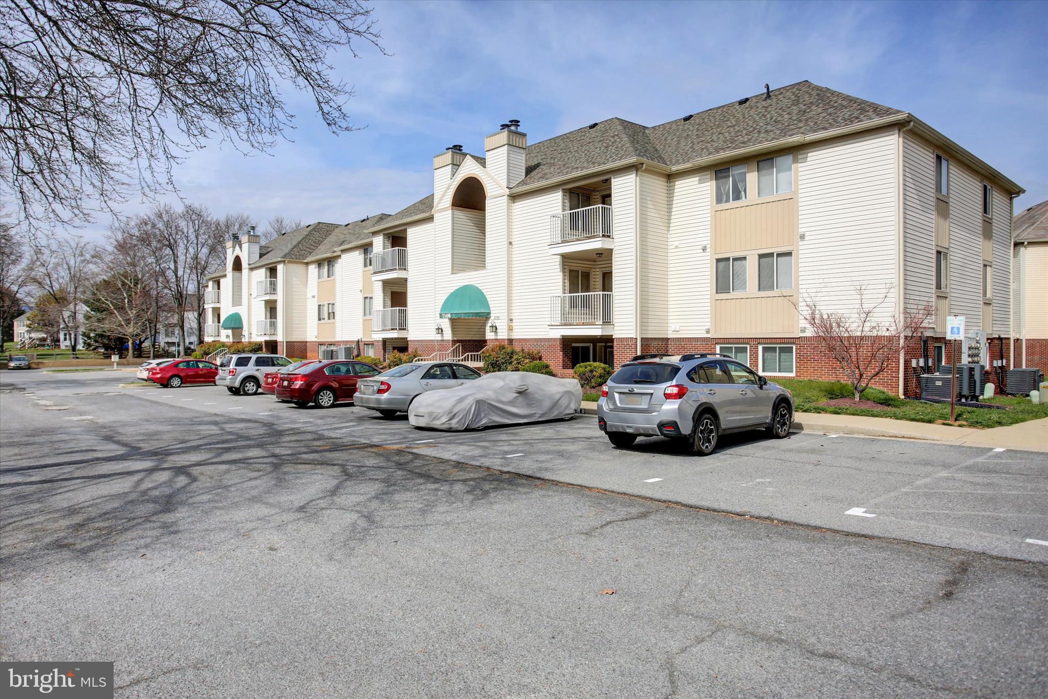 Welcome to 2108 Whitehall Rd!
