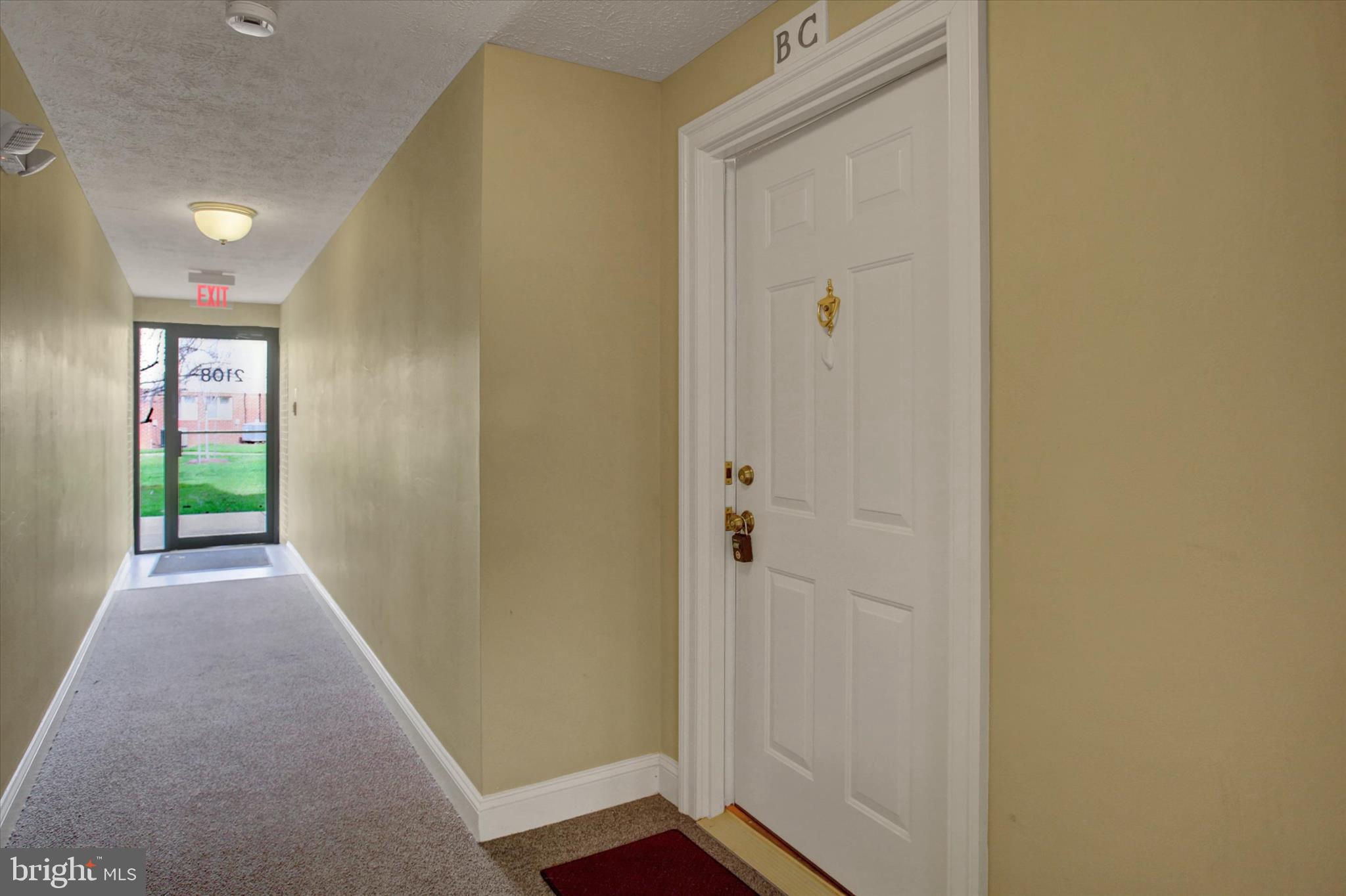 2108 Whitehall Road, Unit BC Frederick, MD 21702 - Photo 4 of 26 Inviting Entryway