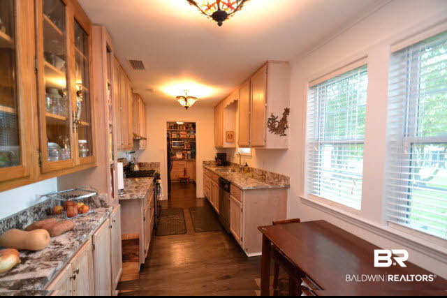 14909 Highway 104 Silverhill, AL 36576 - Photo 4 of 26