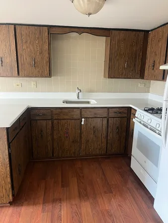 $1,625 | 7919 South 83rd Court, Unit 1S, Justice, IL 60458