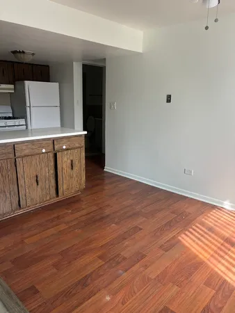 $1,625 | 7919 South 83rd Court, Unit 1S, Justice, IL 60458