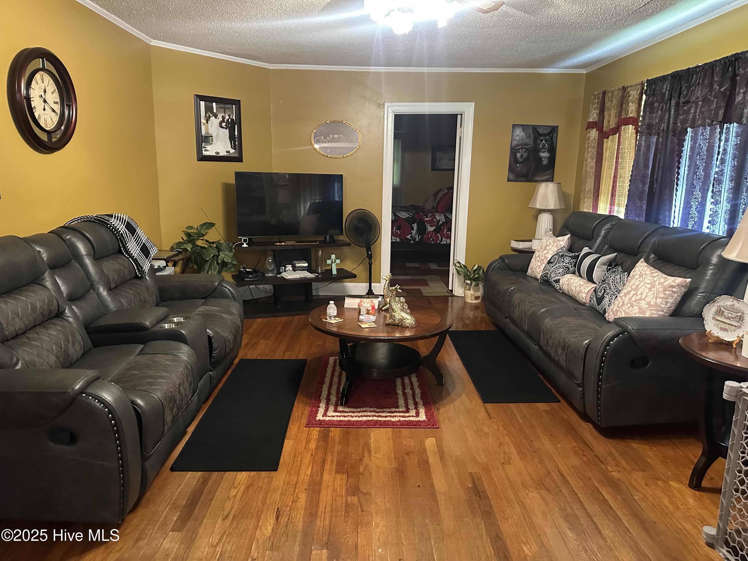 4257 Washington Street Ayden, NC 28513 - Photo 3 of 20 IMG_8441